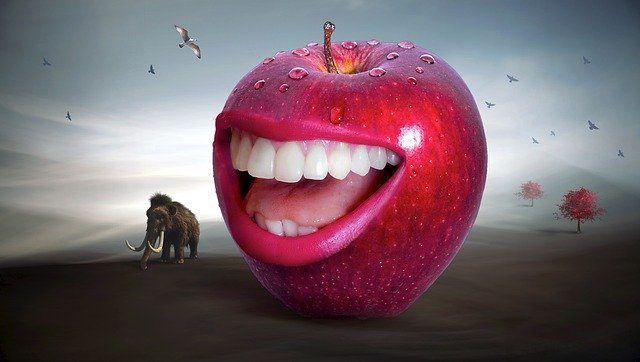zuby a jablko